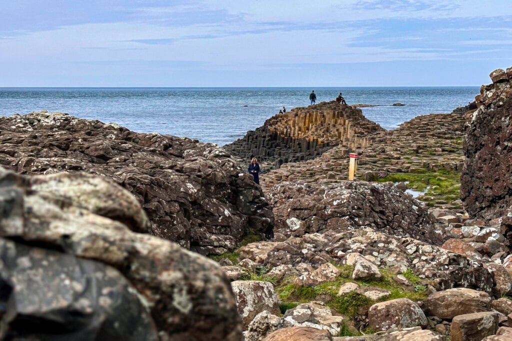 Die Schönheit Nordirlands. Motorradabenteuer Irland: In drei Wochen vom nordirischen Belfast entlang der Küste, mit ein paar Abstechern ins Landesinnere, bis Dublin fahren.