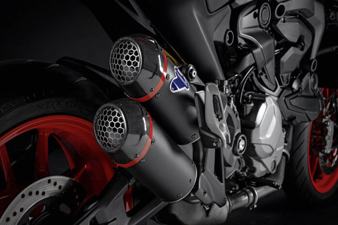 Neue grafische Personalisierungs-Sets und Zubehörteile geben Ducati Monster-Liebhabern noch mehr Möglichkeiten zur Individualisierung