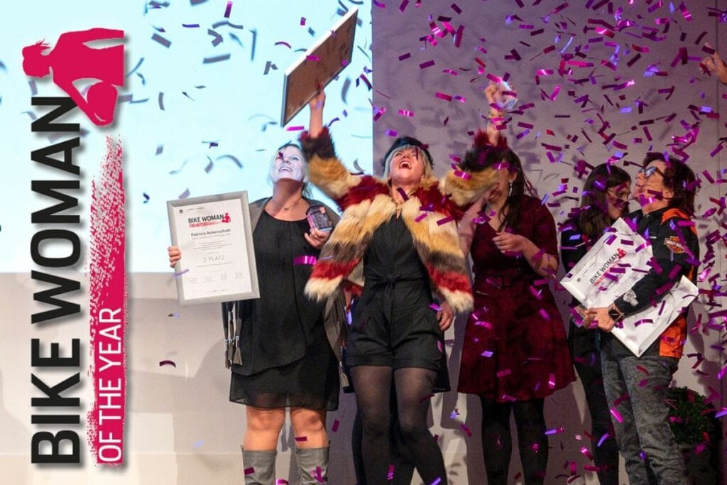 Bike Woman Award Preisverleihung 17 Was ist der Bike Woman Award? SHE RIDES Podcast