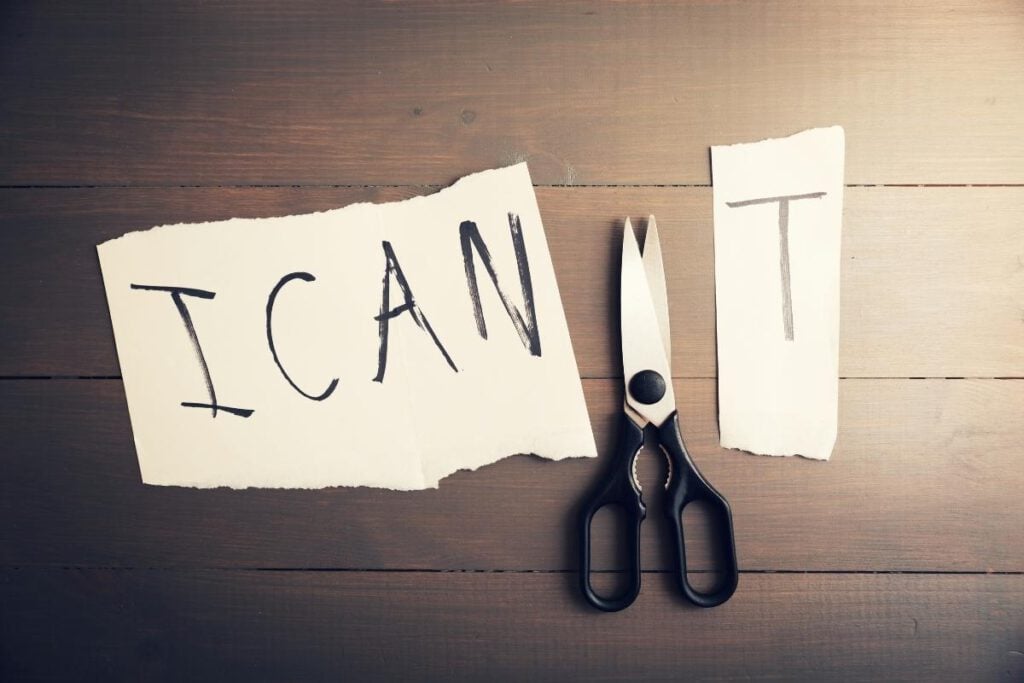 Kopfsache: Methoden für einen freien Kopf beim Motorradfahren 8 Motorradfahren passiert zu 90% im Kopf. Trainingsexperten verraten ihre Methoden für einen freien Kopf auf dem Motorrad. Alles Kopfsache!