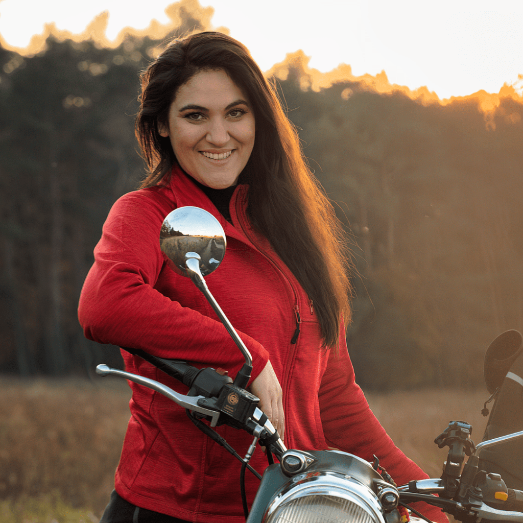 Annika Gramlich Gründerin & Chefredakteurin She RIDES Motorrad Community Magazin für Frauen