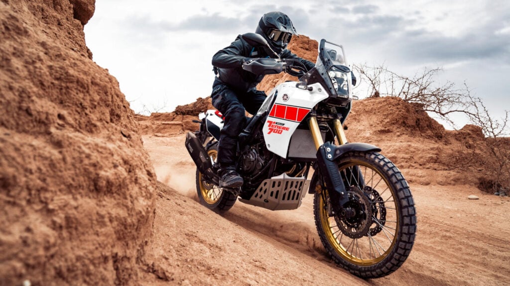 Yamaha Ténéré 700 und Ténéré 700 Rally Edition 2023 9 Die Yamaha Ténéré 700 Edition 2023 wartet mit einer Reihe von Premium-Upgrades auf. Noch besser in jedem Gelände. Ténéré 700 Rally.