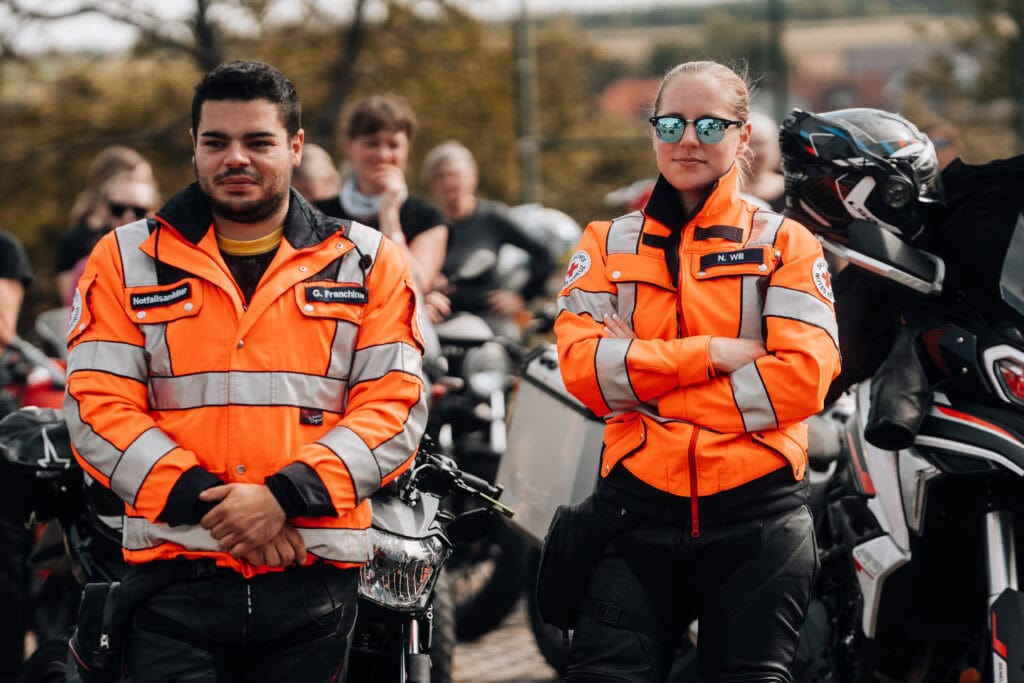 Fellows Ride @SHE RIDES Summit 2024 Gipfeltreffen motorradfahrender Frauen auf Burg Breuberg in Hessen.