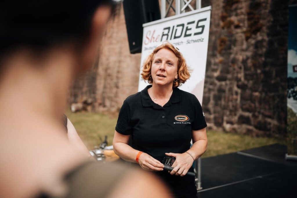 SHE RIDES Summit 2024 Gipfeltreffen motorradfahrender Frauen auf Burg Breuberg in Hessen