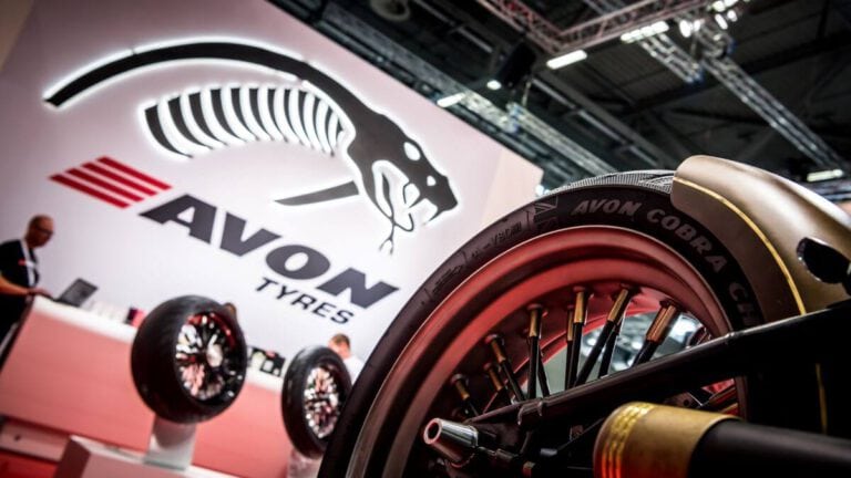 Avon Motorradreifen startet als Teil der Goodyear-Familie durch