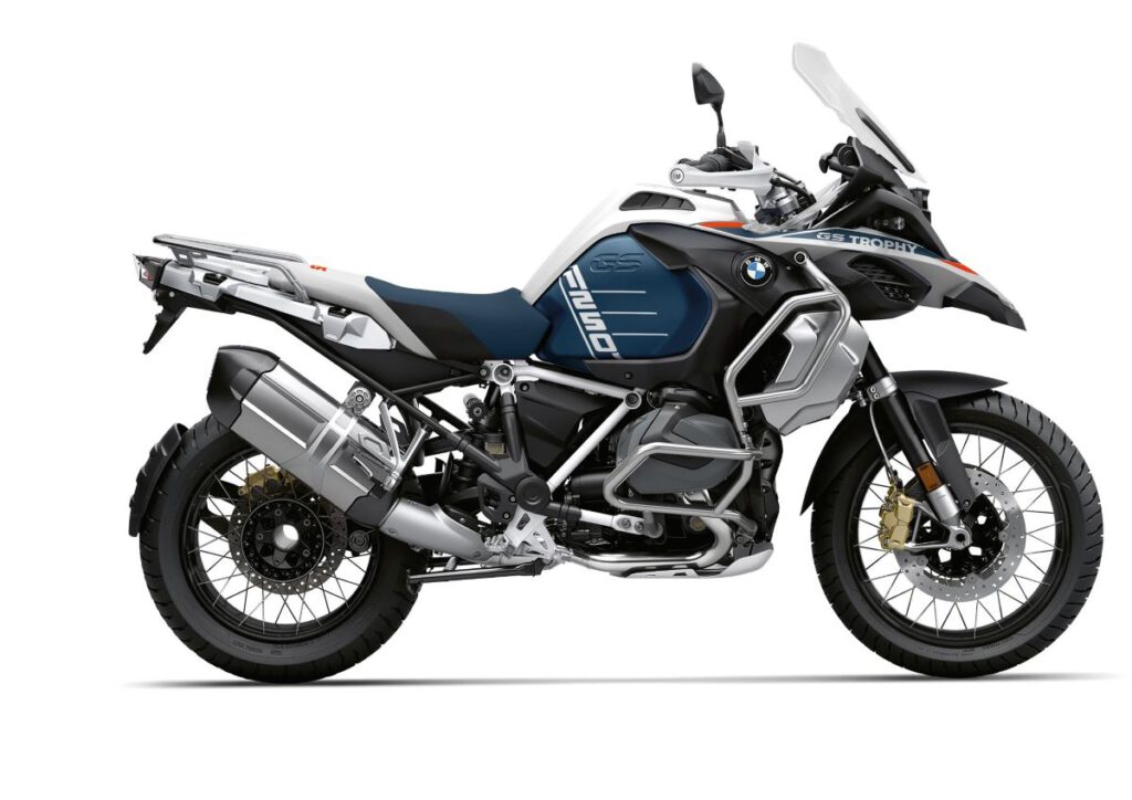 Auch 2023 erhalten viele BMW Motorrad Modelle mit den diesjährigen Modellpflegemaßnahmen neue Farben, Styles und Features.