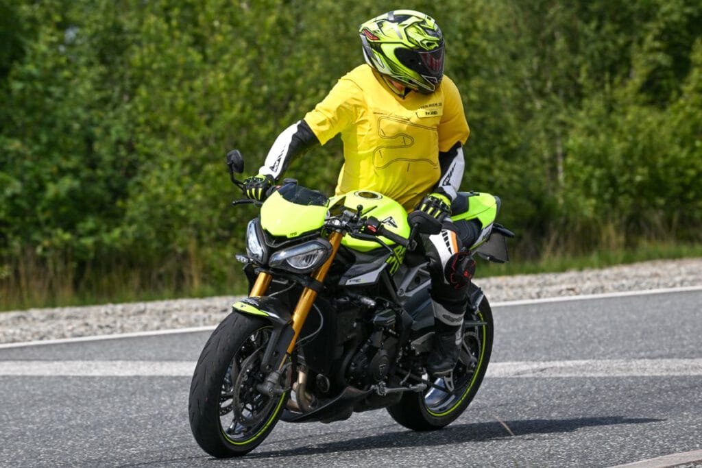 Ingrid – Zwischen Mentaltraining, Maschine und Mindset 3 Fahrt beim Training