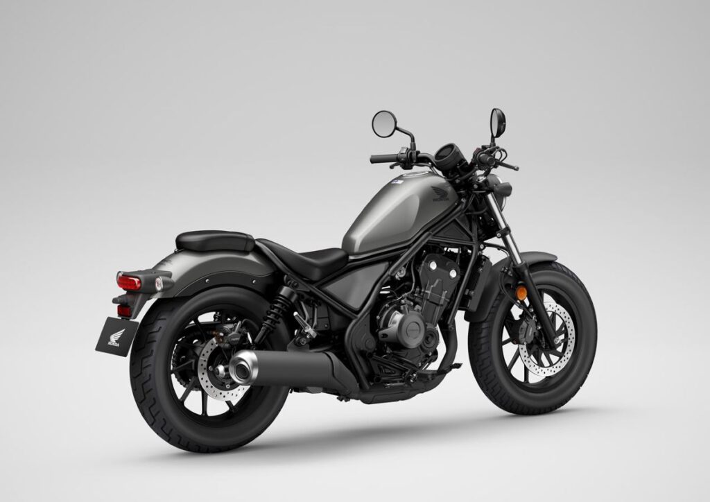 Honda CMX500 Rebel – Modelljahr 2024 5 Honda CMX500 Rebel 2024 Heckansicht