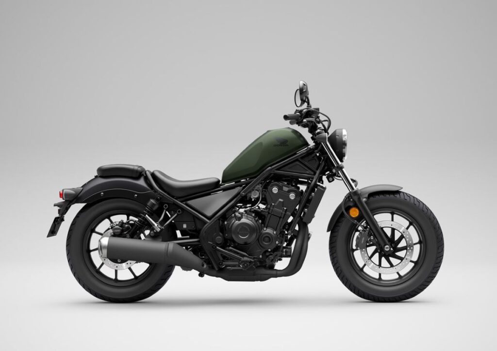 Honda CMX500 Rebel – Modelljahr 2024 3 Honda CMX500 Rebel 2024 Seitenansicht grün