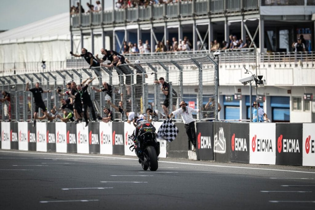 WorldSBK Estoril 2025 6 Impression letzte Runde bei der WorldSBK Estoril 2025