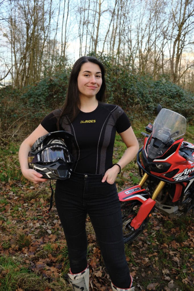 SHE RIDES x Touratech Limited Edition Funktionswäsche für die Frauen Motorrad Community