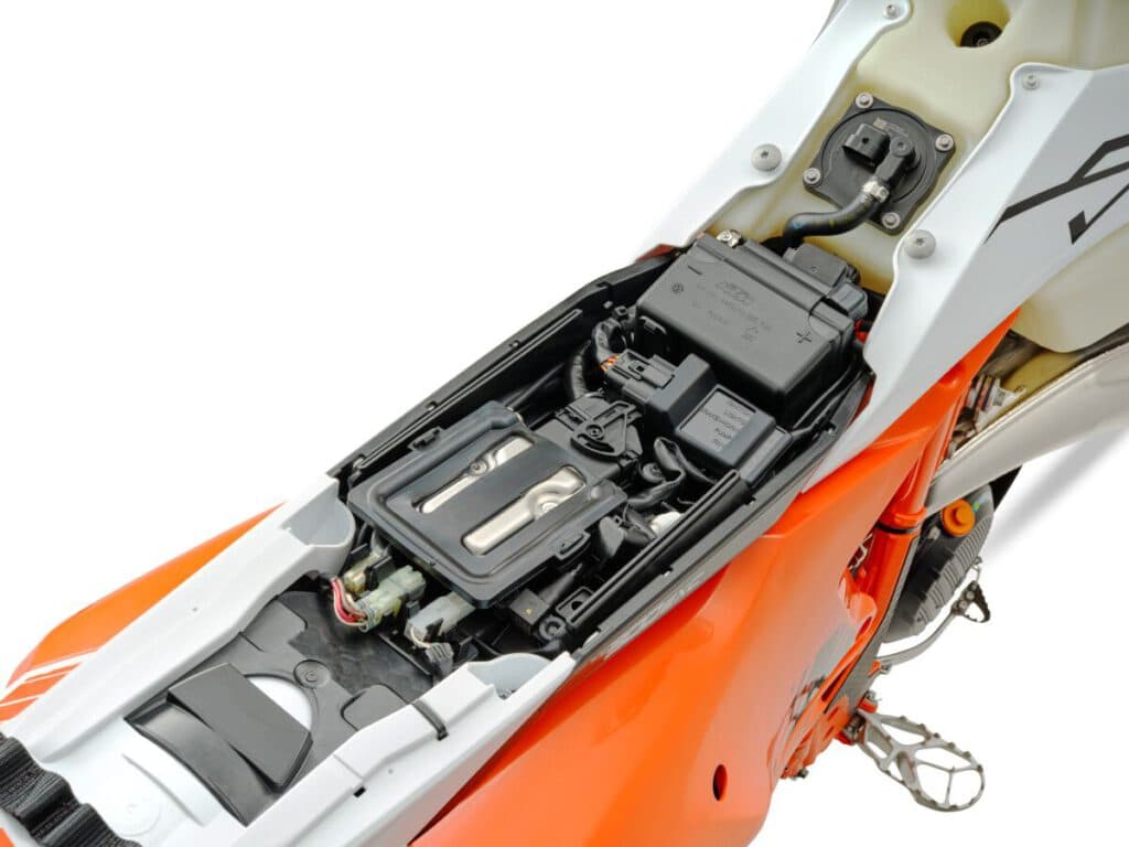 KTM 300 EXC HARDENDURO 2026 Detailansicht Innenleben