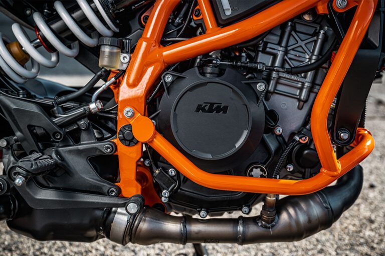 KTM 390 Rückruf 2025 Detailansicht Motor