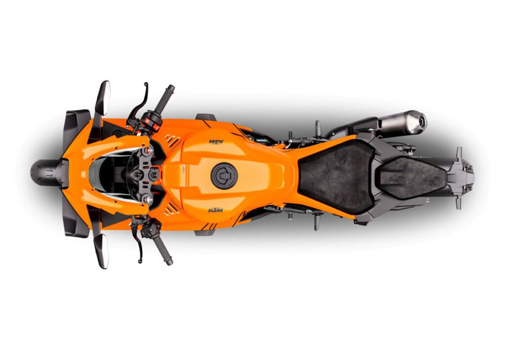 KTM 990 RC R 2026 – Supersportlicher Adrenalinträger für Straße und Rennstrecke 4 KTM 990 RC R 2026 orange Ansicht von oben