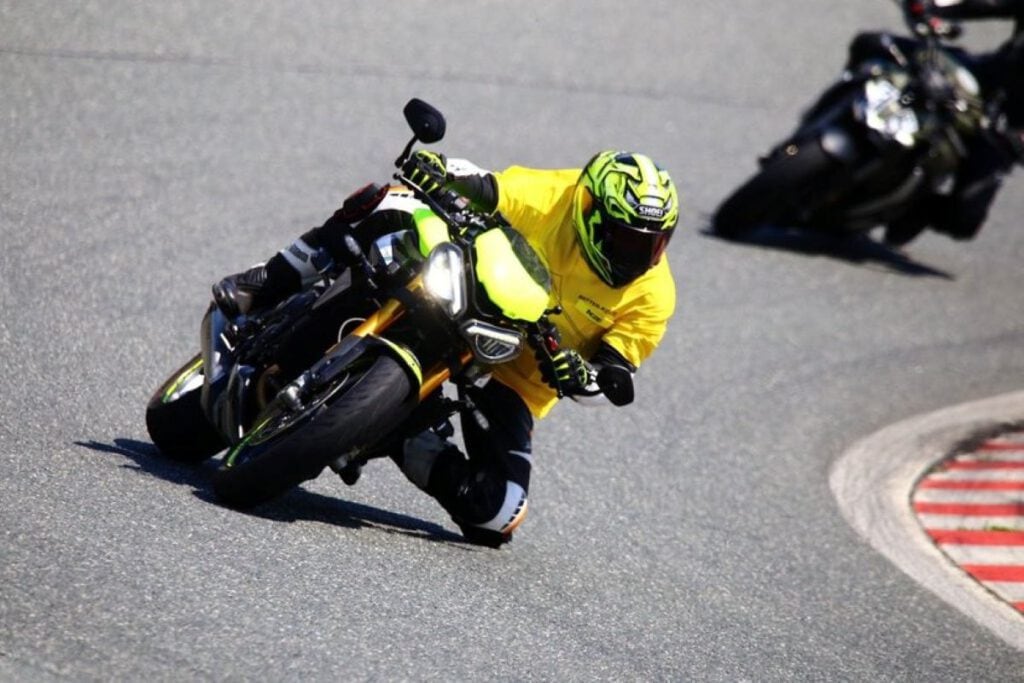 Ingrid – Zwischen Mentaltraining, Maschine und Mindset 1 Kurventraining extrem