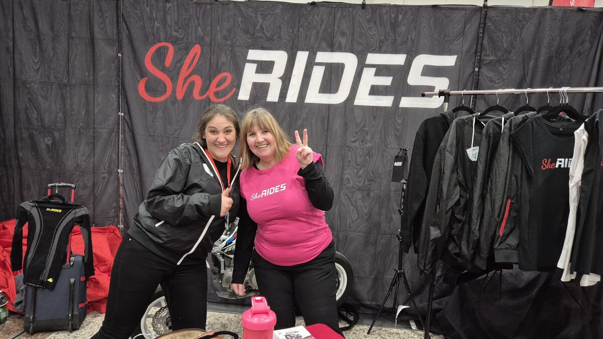 Motorräder Dortmund 2025 SHE RIDES Messestand