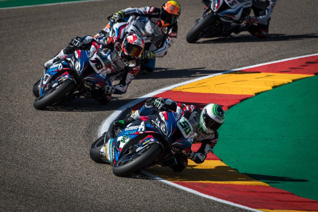 Mit den ersten Rennen in MotorLand Aragón ist die WorldSBK 2022 gestartet. BMW erlebte beim Auftakt ein Wochenende mit Licht und Schatten.
