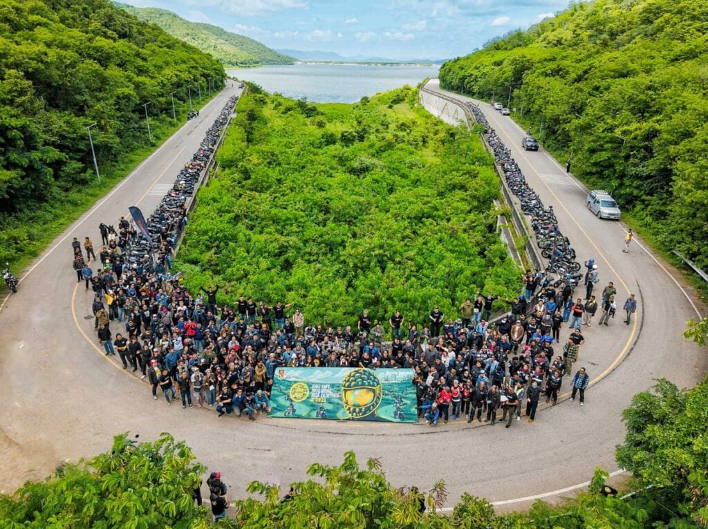 Royal Enfield One Ride 2025 6 Royal Enfield One Ride 2025 - Community Bild vor Meer