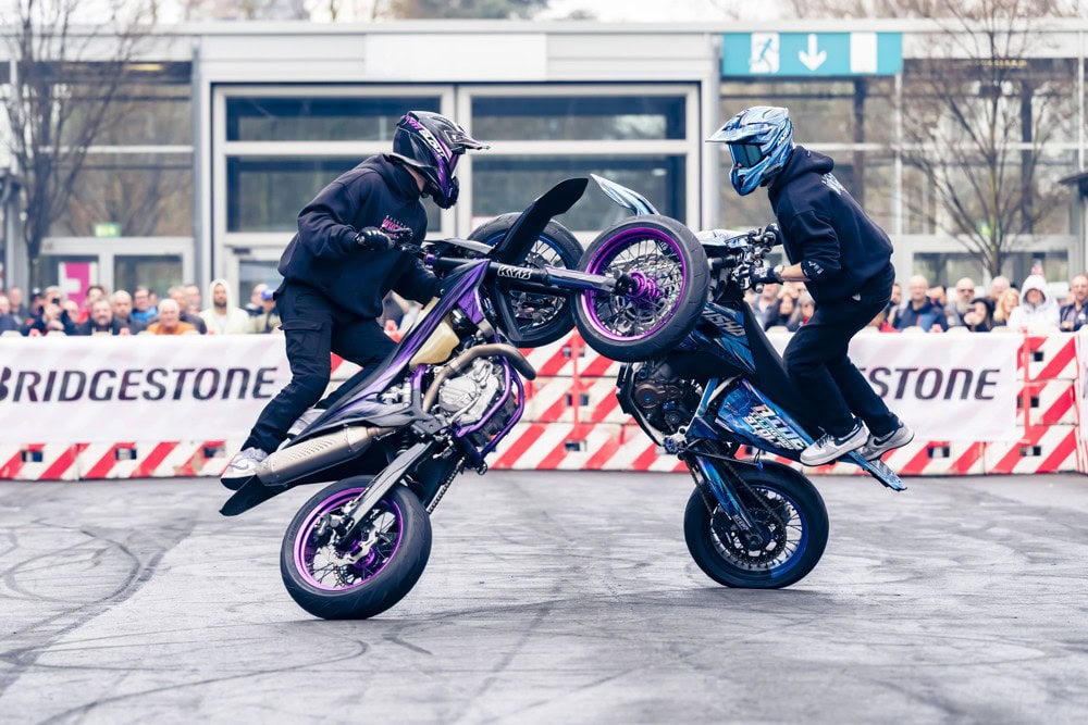 INTERMOT 2025 Erfahrungsbericht: Große Bühne, viel Show – wenig Neues 15 Rückblick Intermot 2025 Stuntfahrer