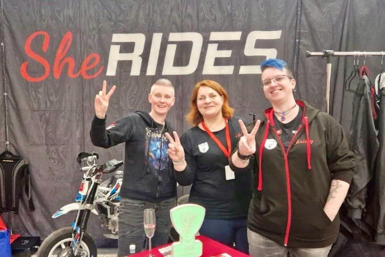 Motorräder Dortmund 2025 SHE RIDES Messestand