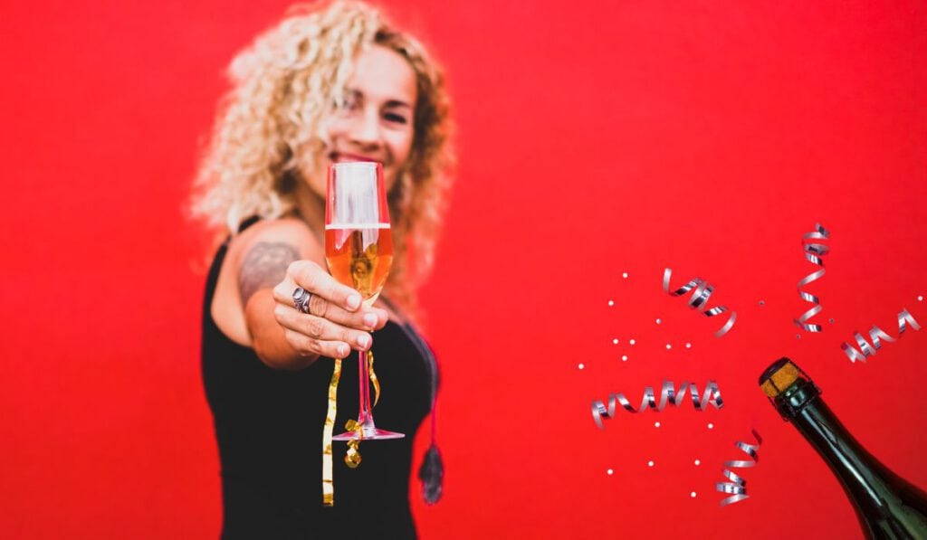 Die Community erzählt ihre Motorrad-Geschichten 2022 11 SHE RIDES Podcast Episode #010 Motorrad Geschichten 2022