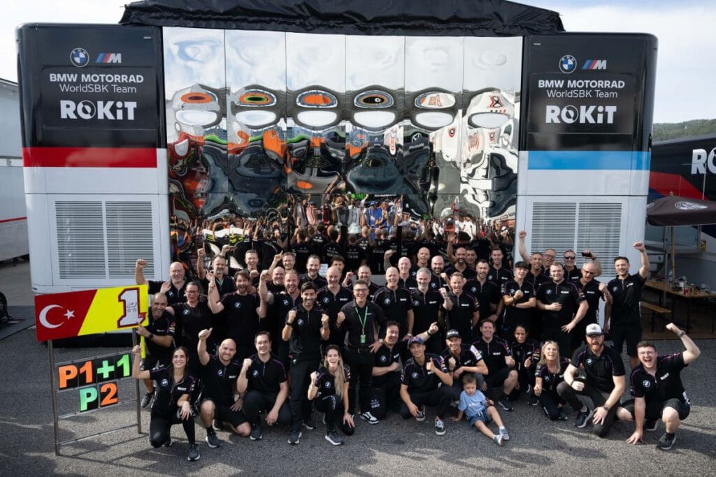 WorldSBK Estoril 2025 3 Team bei WorldSBK Estoril 2025