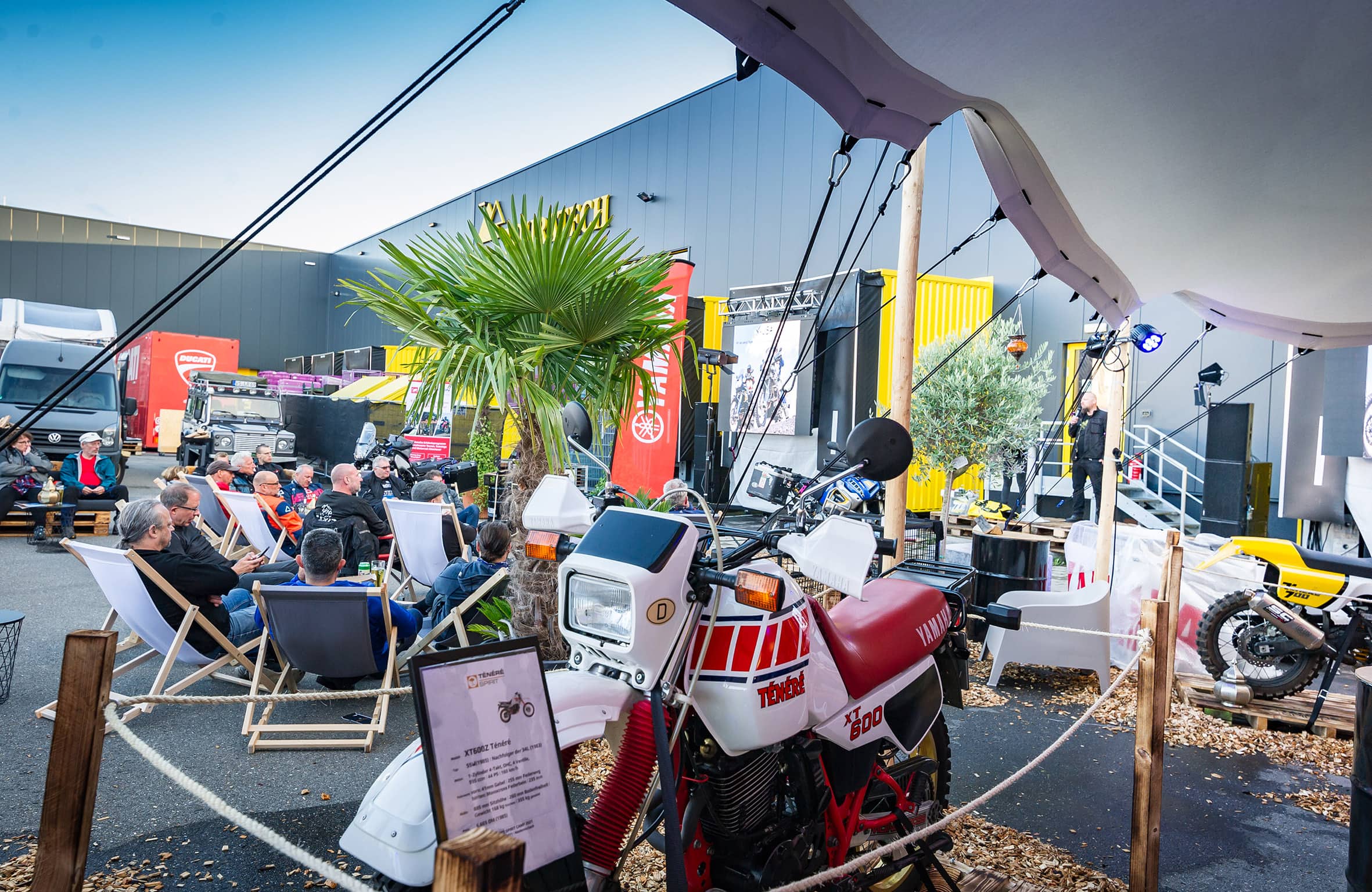 Am Wochenende vom 15. - 17. September 2022 präsentiert Touratech während der Hausmesse, das Ténéré Spirit Camp und Active Adventure.