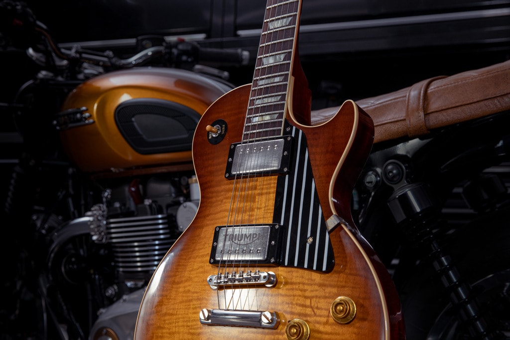 1959 Legends Custom Editionen der Gibson Les Paul Standard Reissue und der Triumph Bonneville T120 entwickelt für den guten Zweck.