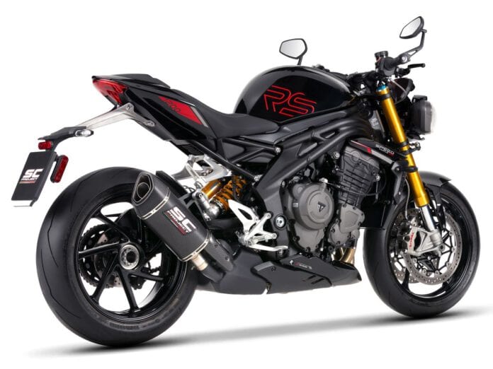Triumph_Speed Triple_2025_SC-Project Slip-ons_Seitenansicht Triumph_Speed-Triple_2025: SC-Project Slip-ons Seitenansicht