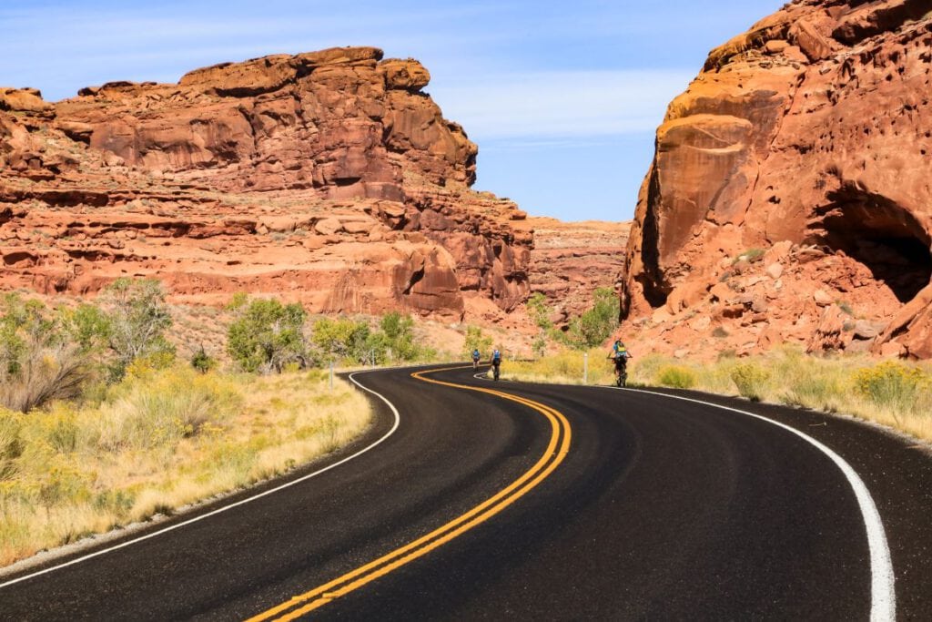 Utahs Scenic Byways – hier ist der Weg das Ziel 12 Utah Scenic Byways Radfahrer © Sandra Salvas