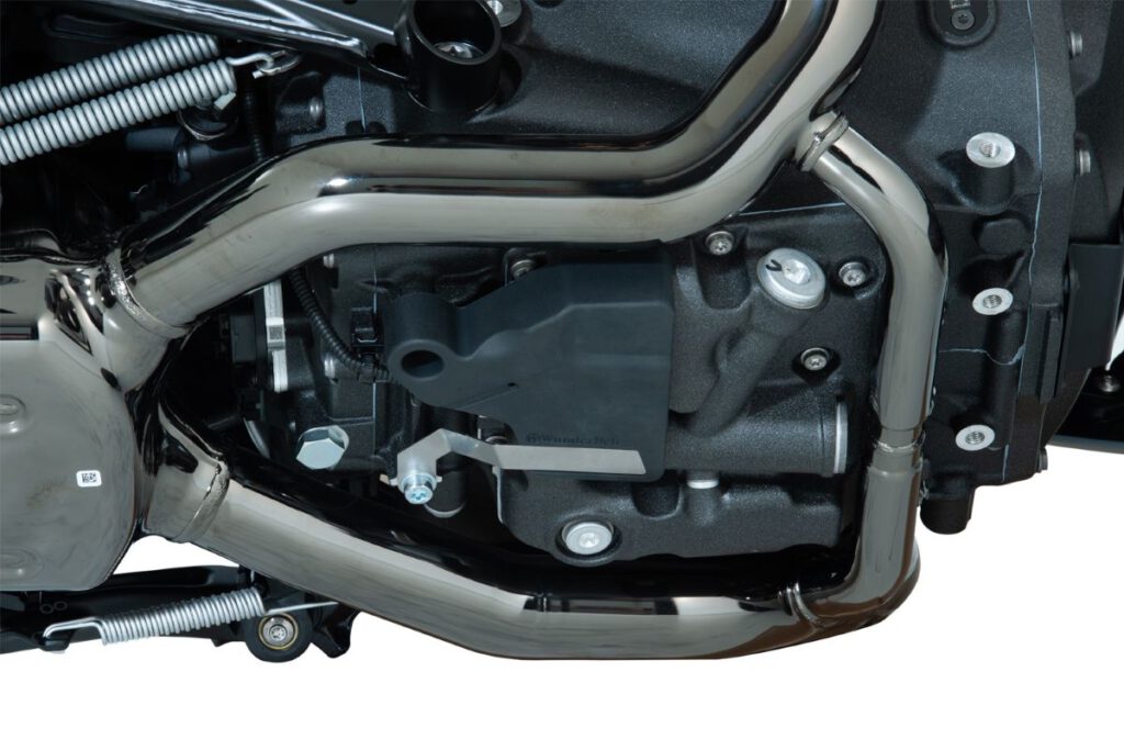 Wunderlich – BMW R 1300 RT: Höchste Zeit für ein Update 1 Wunderlich R 1300 T Ölstandsensor
