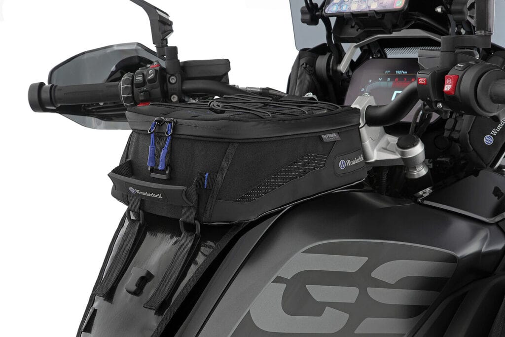 Kompakter Allrounder: Tankrucksack Elephant Tour 8 Wunderlich "Elephant Tour" Tankrucksack: kompakt und hochwertig für den alltäglichen Einsatz. Design, Nachhaltigkeit + optimierte Funktionalität.