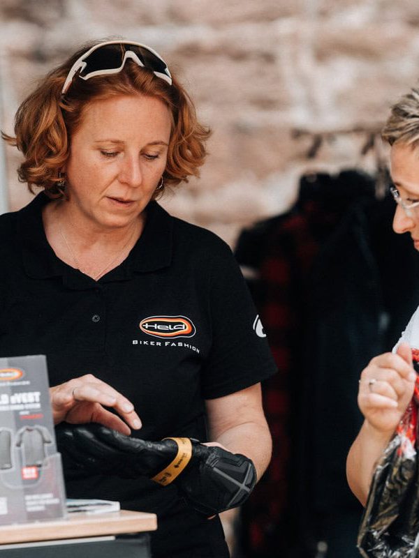 SHE RIDES Summit 2024 Gipfeltreffen motorradfahrender Frauen auf Burg Breuberg in Hessen