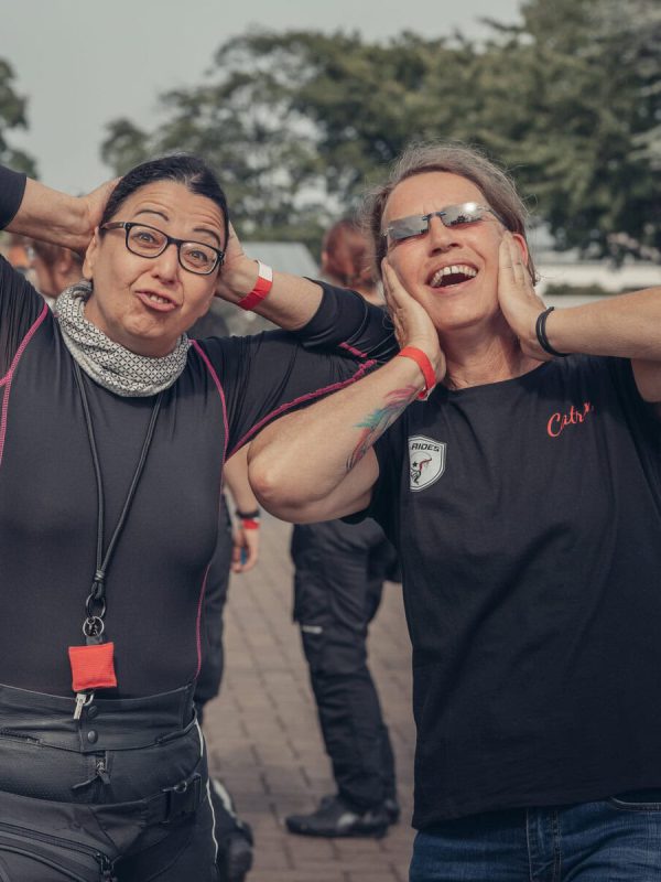 SHE RIDES Summit 2024 Gipfeltreffen motorradfahrender Frauen auf Burg Breuberg in Hessen