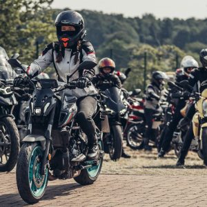 Fellows Ride @SHE RIDES Summit 2024 Gipfeltreffen motorradfahrender Frauen auf Burg Breuberg in Hessen.